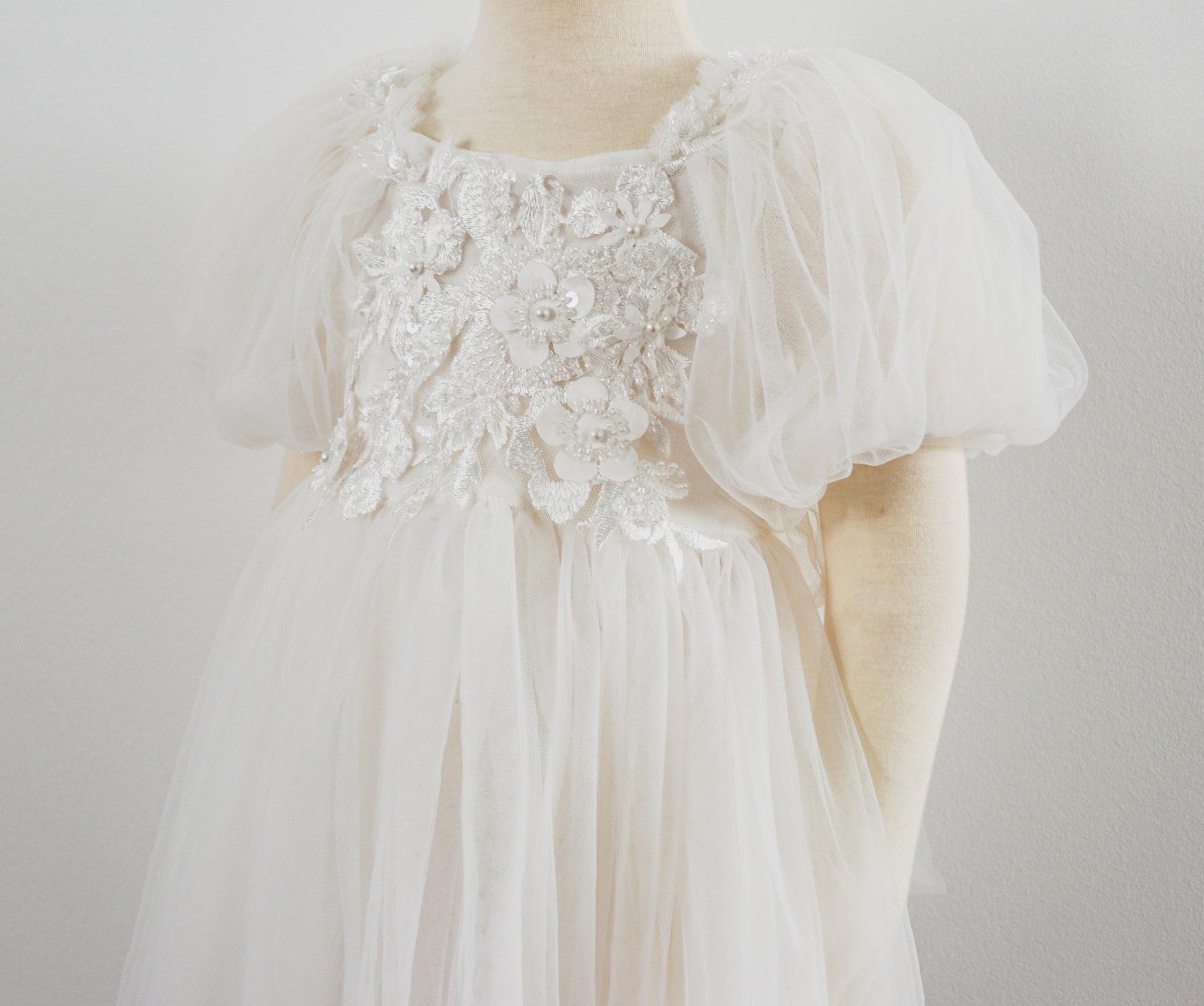 FLEUR MARGOT elegant white girl photo shoot dress with floral lace bodice and puffed sleeves