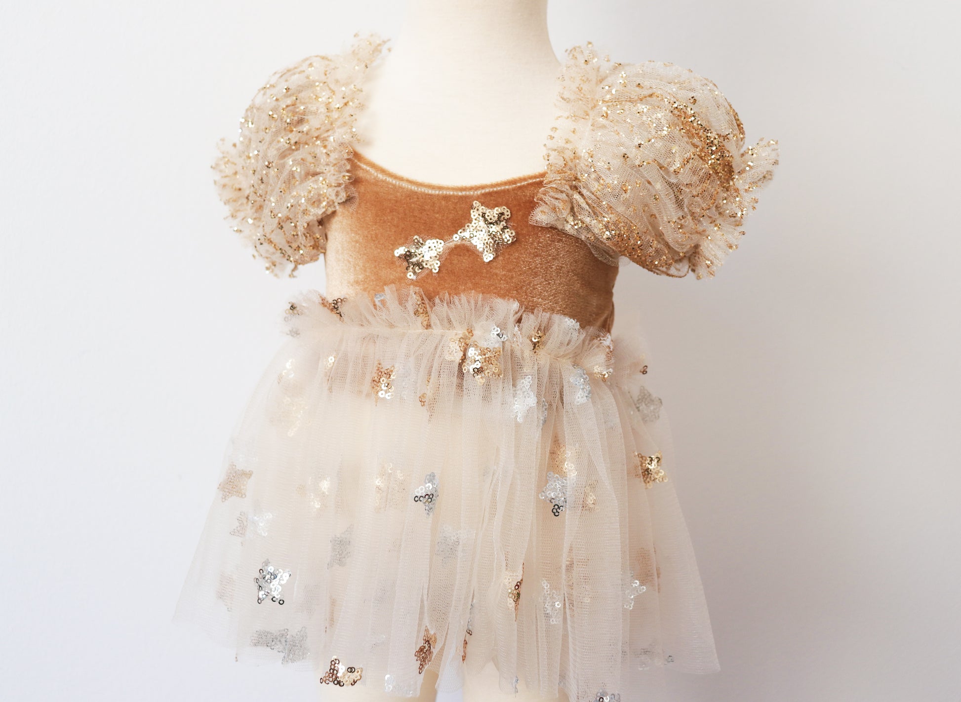 FLEUR MARGOT photography prop dress for girls with gold sequins and fluffy sleeves