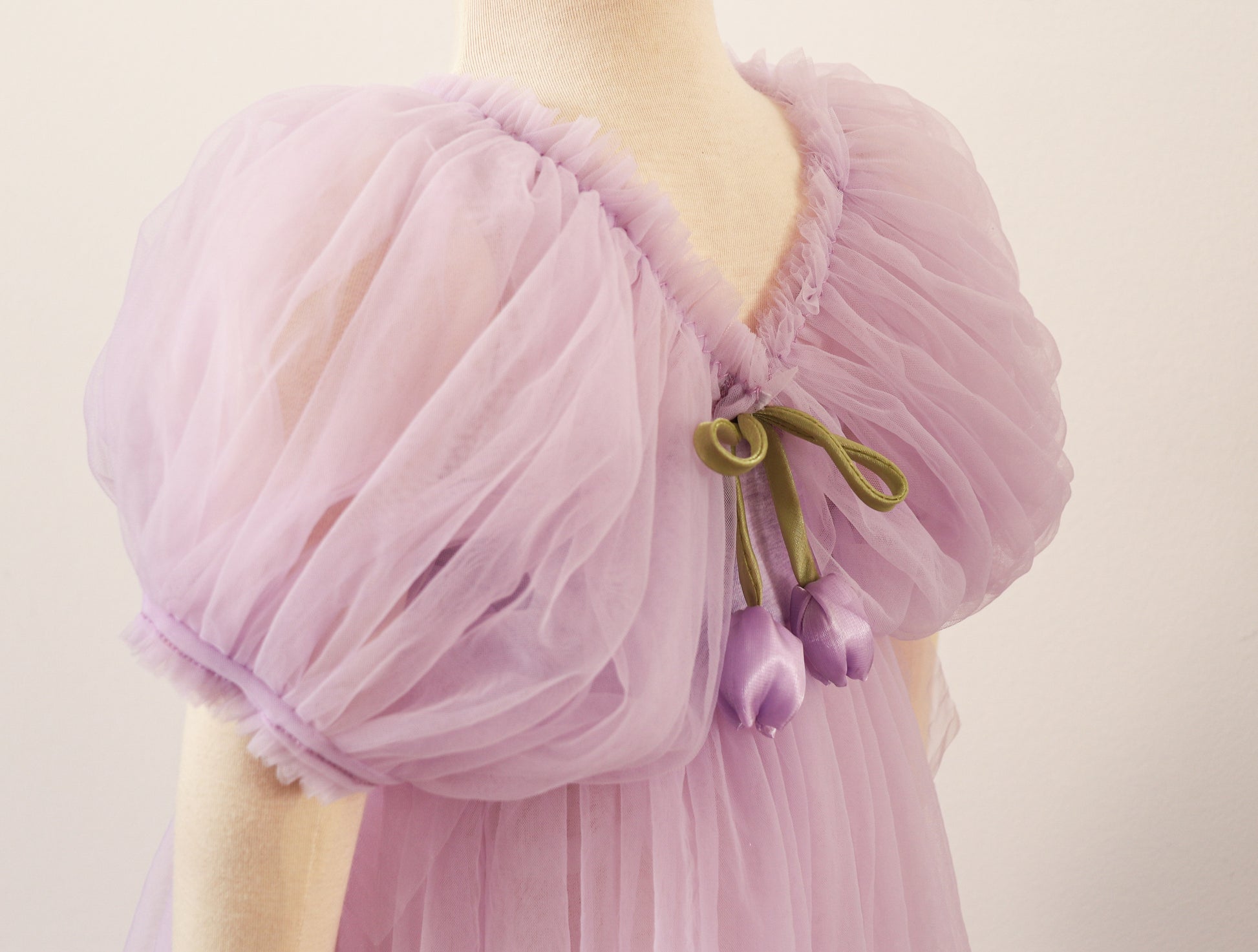 FLEUR MARGOT delicate purple sitter photography dress with puff sleeves and floral ties on the back