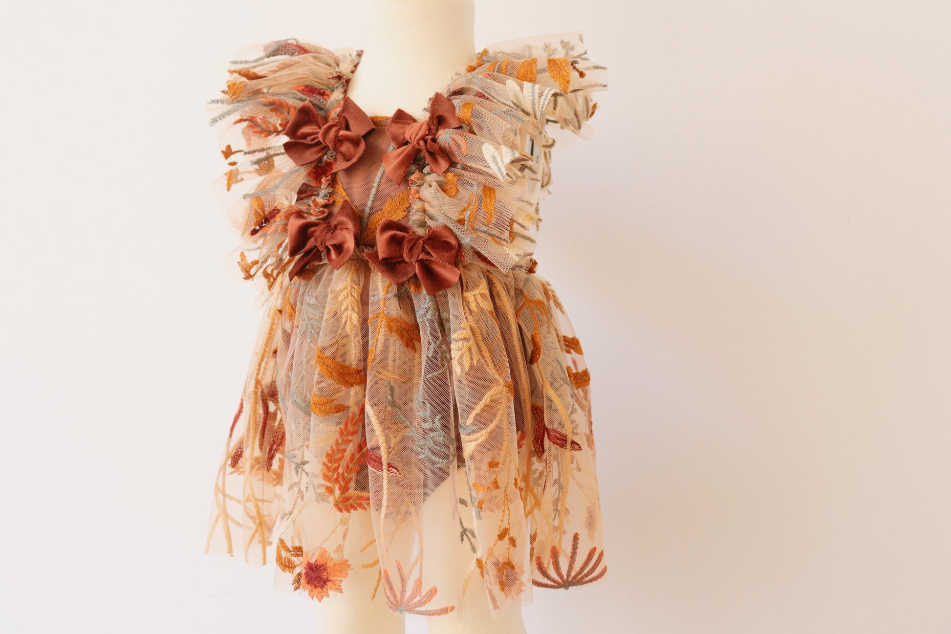 FLEUR MARGOT sitter session floral dress autumn with layered ruffles and autumn leaf patterns