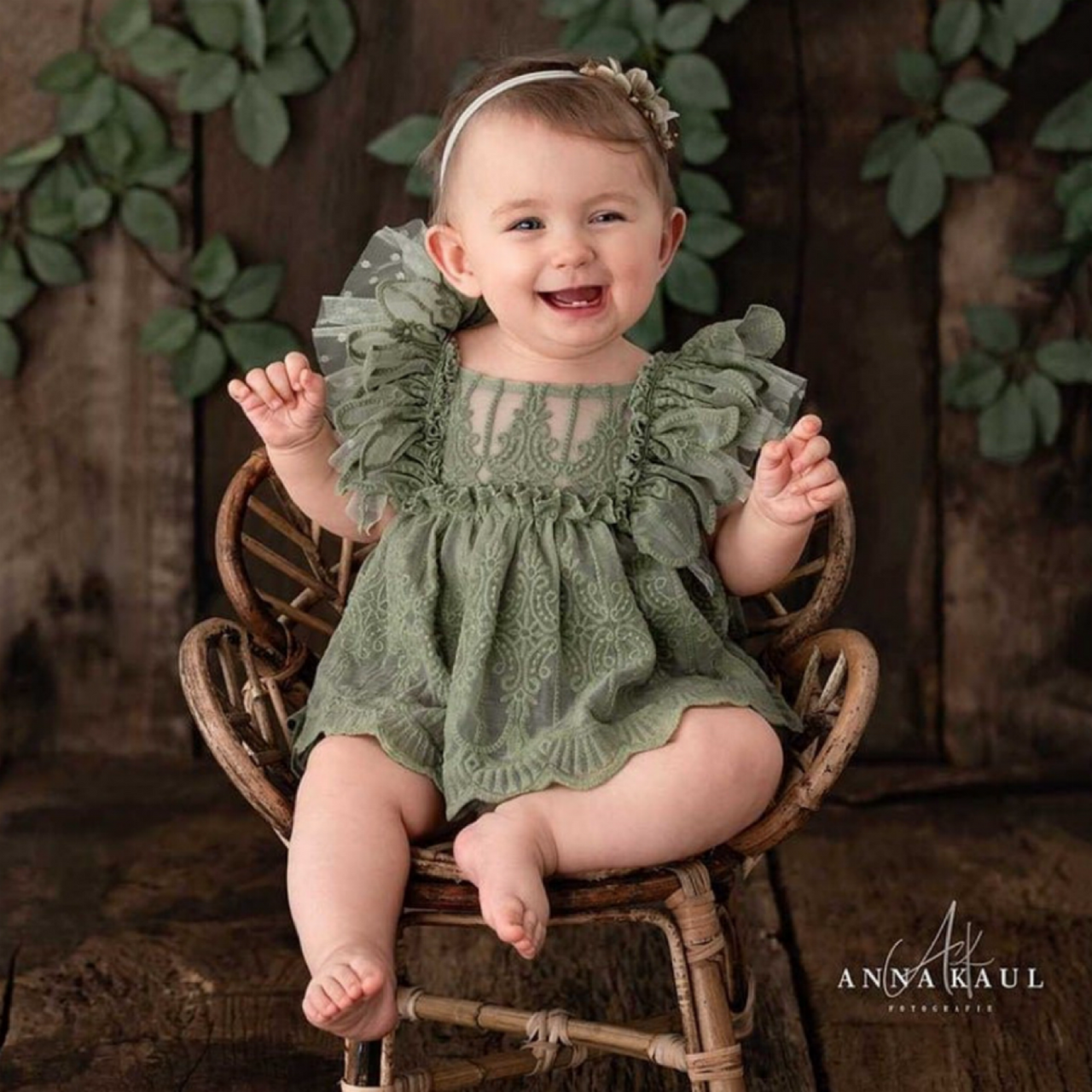 Green Sage Tulle Dress with Vintage Embroidery Lace  Introduce your little one to timeless elegance with our Green Sage Tulle Dress, designed for those who cherish vintage charm with a modern twist. This exquisite dress blends classic beauty with playful sophistication, perfect for special occasions or creating picture-perfect memories.